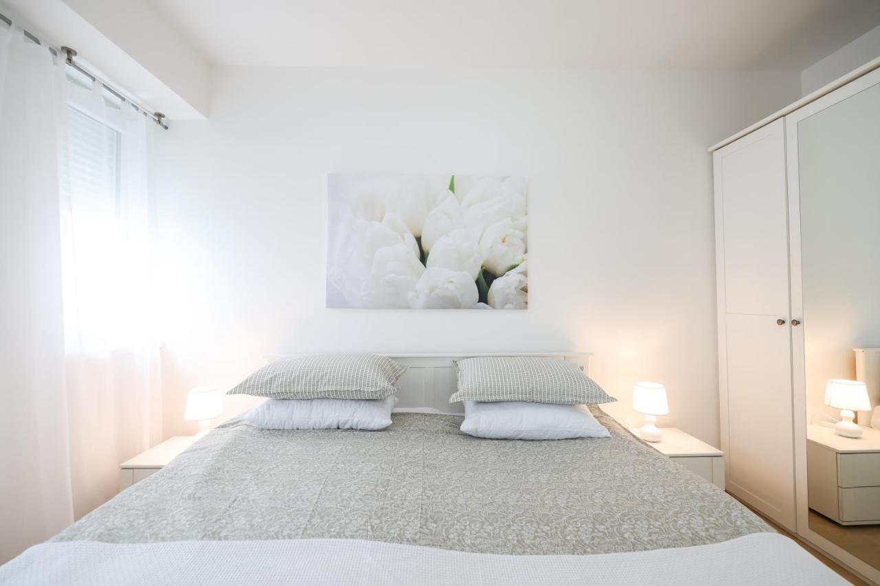 Cozy Niko Apartment - Private Parking And Balcony Zadar Exteriör bild