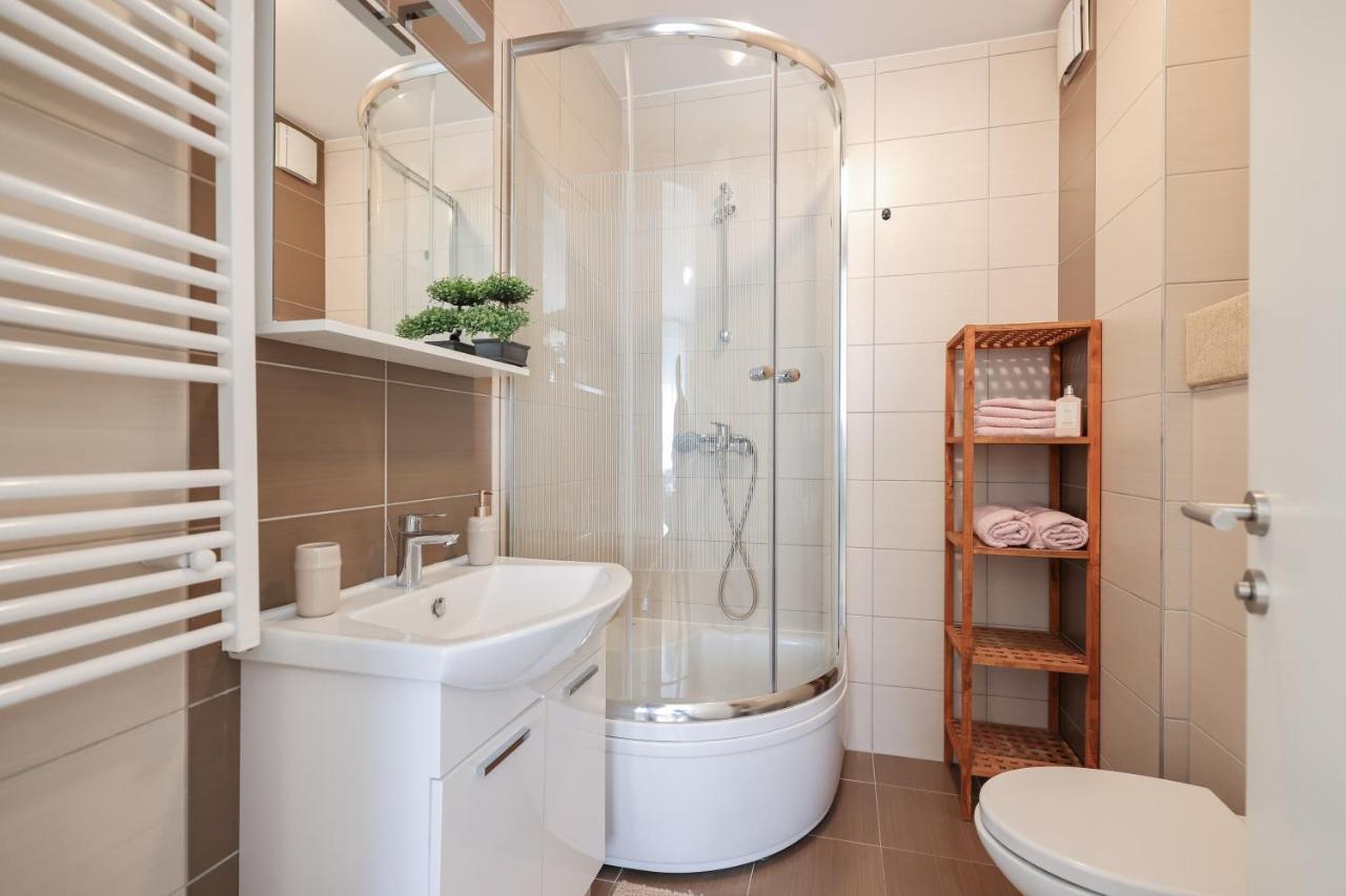 Cozy Niko Apartment - Private Parking And Balcony Zadar Exteriör bild