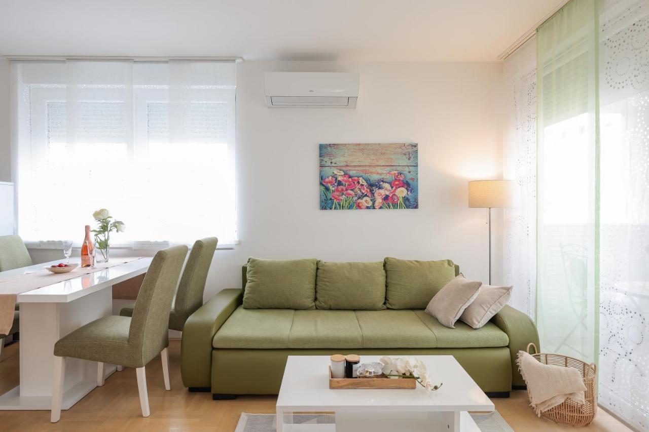 Cozy Niko Apartment - Private Parking And Balcony Zadar Exteriör bild