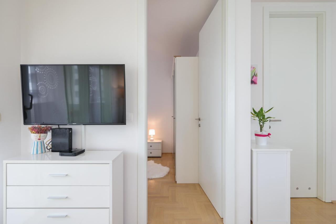 Cozy Niko Apartment - Private Parking And Balcony Zadar Exteriör bild