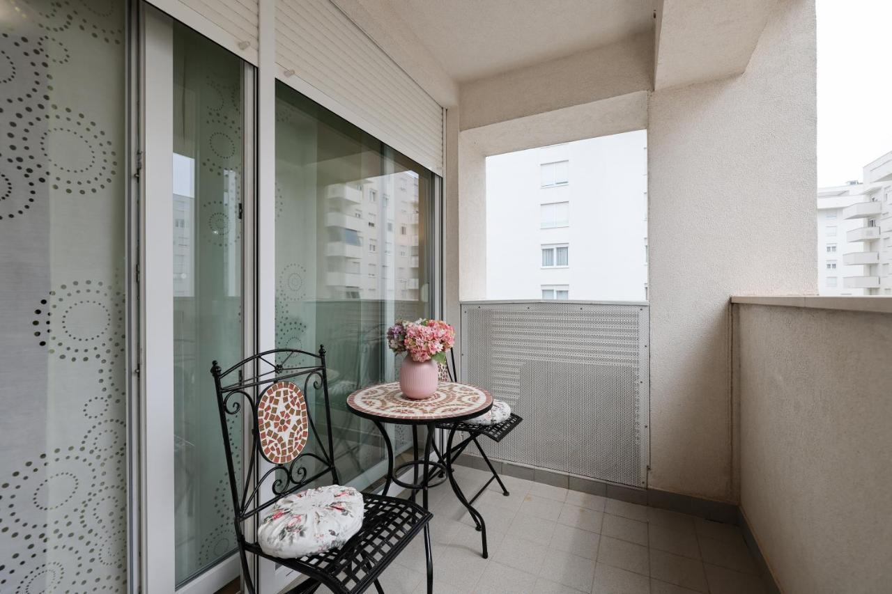 Cozy Niko Apartment - Private Parking And Balcony Zadar Exteriör bild